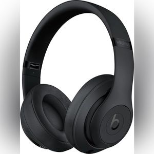 Beats Studio 3 headphones never been used. Company branded with small logo
